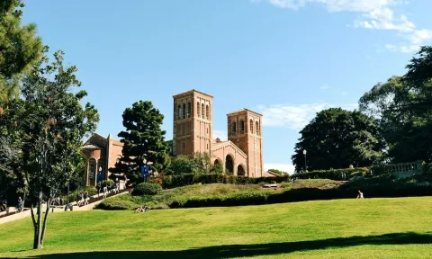 Photo of UCLA campus by Tommao Wang via Unsplash